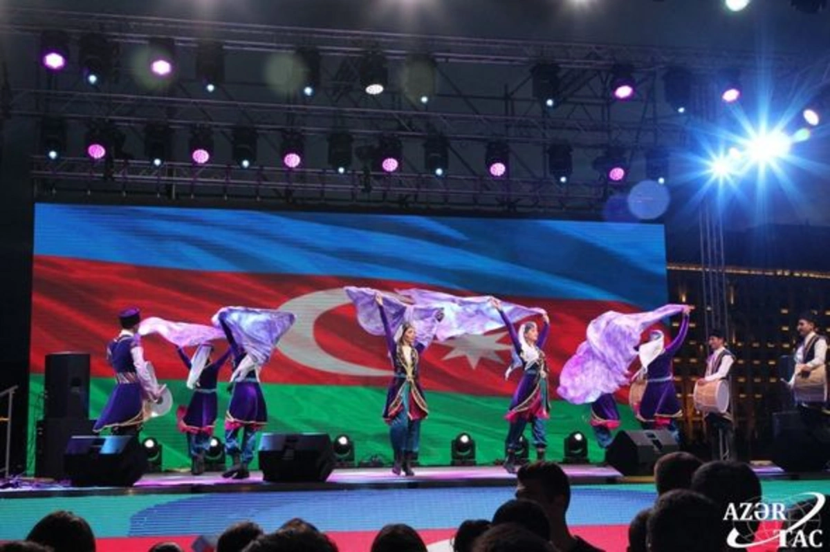 Состоялся концерт по случаю 50-летия прихода к власти Гейдара Алиева - ФОТО